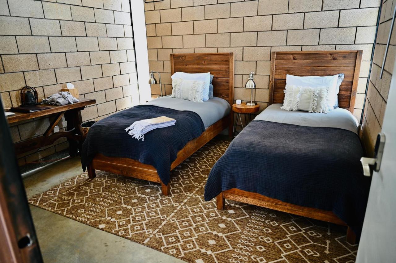 דזרט הוט ספרינגס Miracle Manor Boutique Hotel & Spa מראה חיצוני תמונה